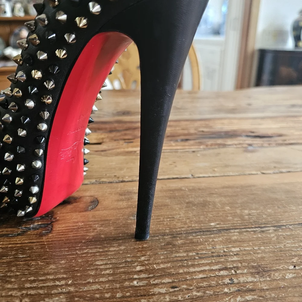 CHRISTIAN LOUBOUTIN Calfskin Daffodile Mix Spikes 160 Pumps Sz 41 - Picture 8 of 15